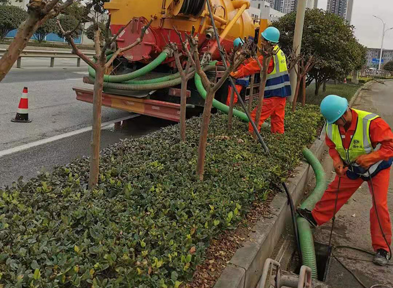 鹤山市政管道清淤